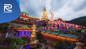 گردشگری در میان آسمان‌خراش‌ها، جنگل‌های بارانی و سواحل فیروزه‌ای